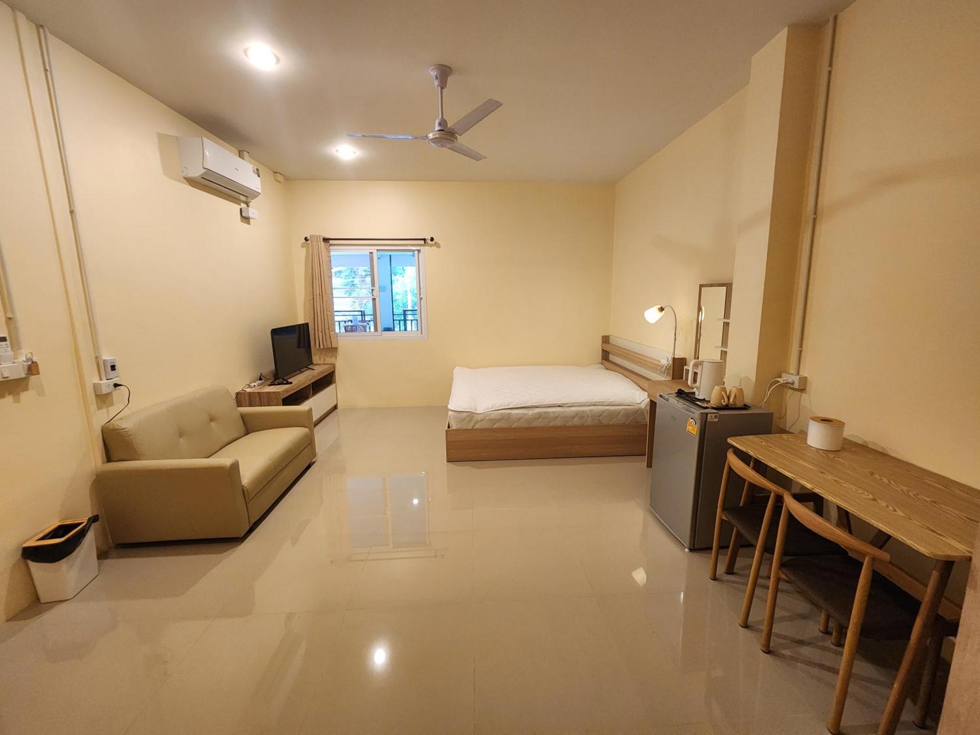 Skypearl Guesthouse & Pub Ko Tao Bagian luar foto