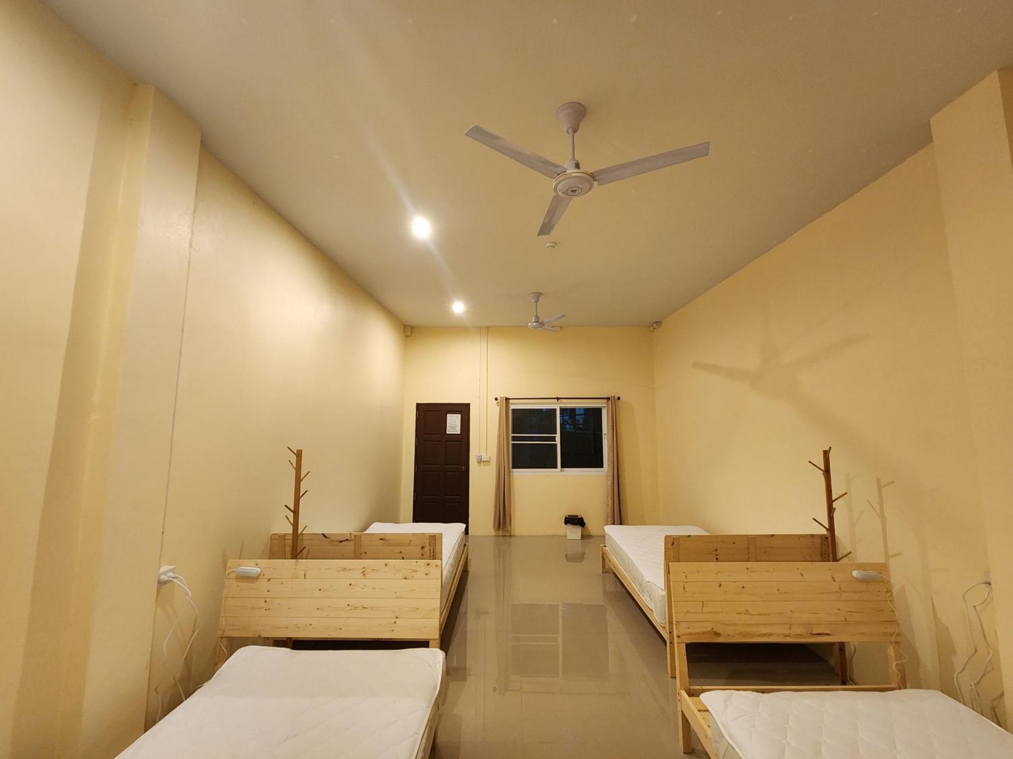 Skypearl Guesthouse & Pub Ko Tao Bagian luar foto